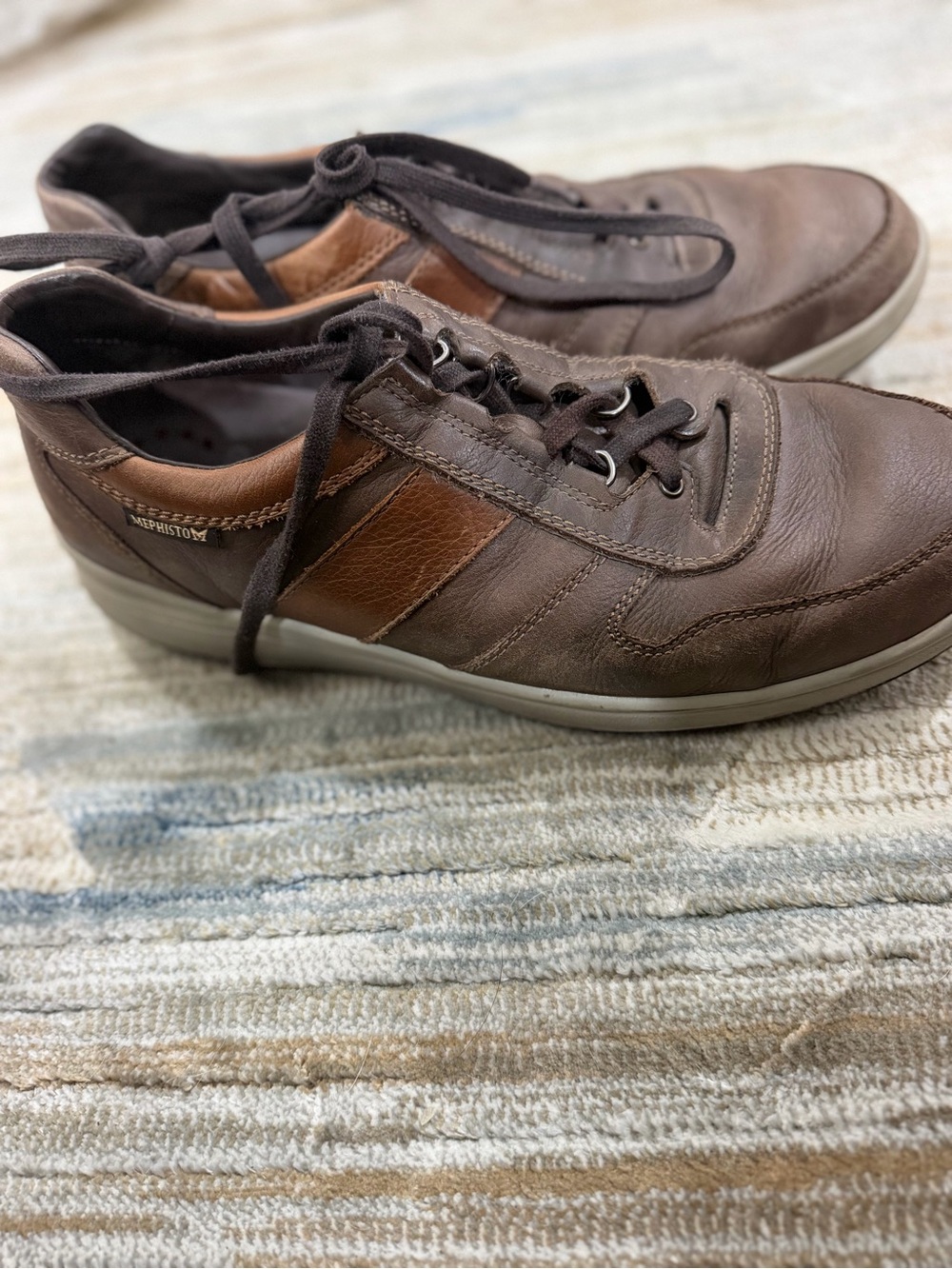 Florsheim Men's Brown Leather Lace-Up Sneakers with Tan Accent